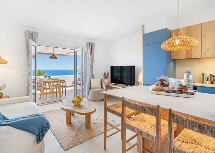 Suites Las Vistas By Menorca Vacations